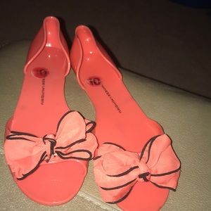 Chinese laundry sandals